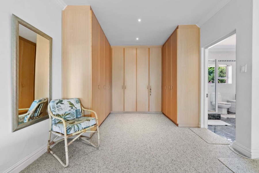 5 Bedroom Property for Sale in Stellenbosch Farms Western Cape